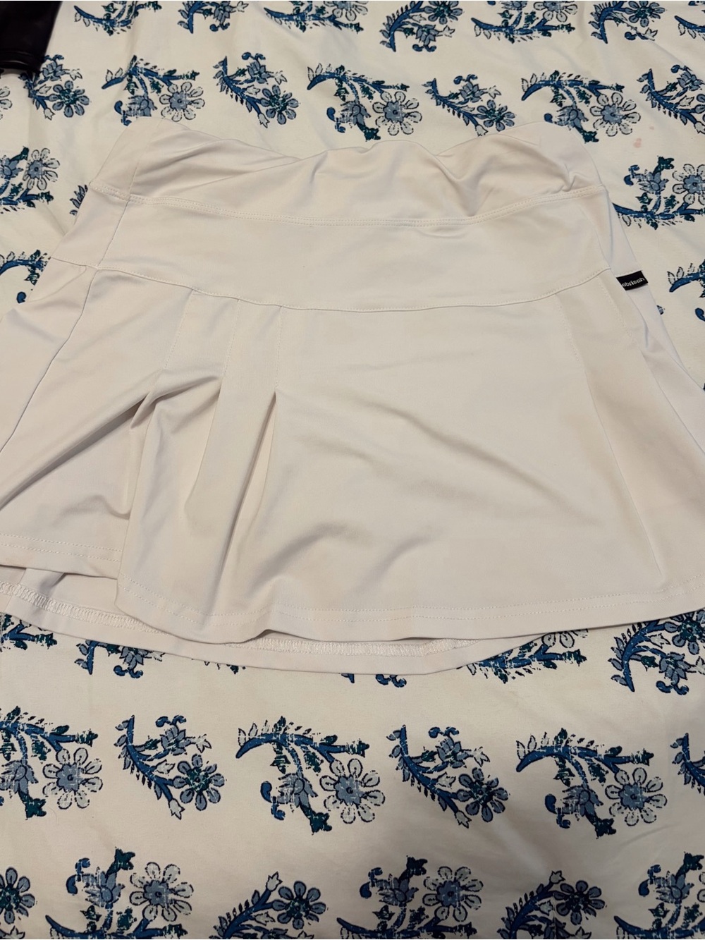 Amazon White Athletic Mini Skirt with Pleated Skort